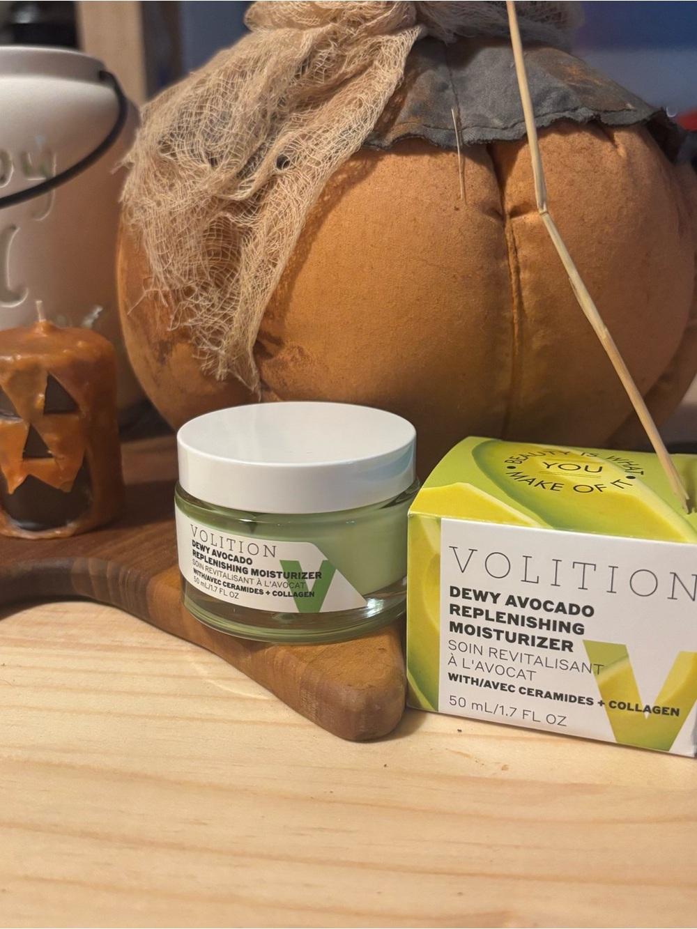 Volition Dewy Avocado Replenishing Moisturizer — Green